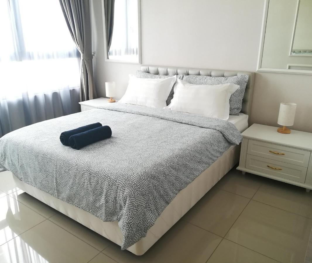 Pangsapuri Rumahcozy Homestay I-city *